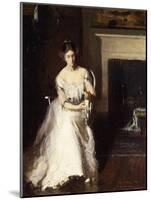 Woman Admiring Lace, 1910 (Oil on Canvas)-Frank Weston Benson-Mounted Giclee Print