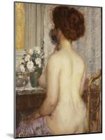 Woman at a Dressing Table-Frederick Carl Frieseke-Mounted Giclee Print