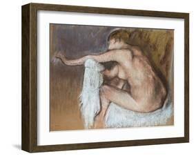 Woman Drying Her Arm; Femme S'Essuyant Le Bras, C.1884-Edgar Degas-Framed Giclee Print