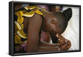 Woman praying at mass in Popenguine, Popenguine, Thies, Senegal-Godong-Framed Photographic Print