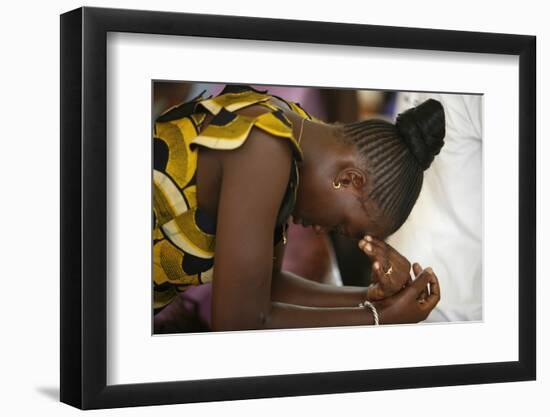 Woman praying at mass in Popenguine, Popenguine, Thies, Senegal-Godong-Framed Photographic Print
