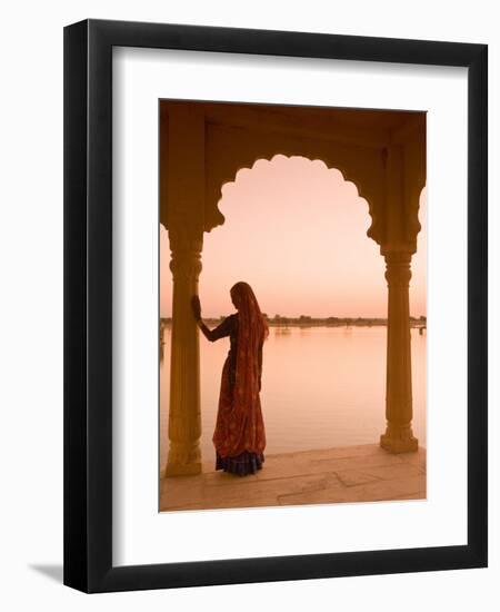 Woman Wearing Sari, Jaisalmer, Rajasthan, India-Doug Pearson-Framed Premium Photographic Print