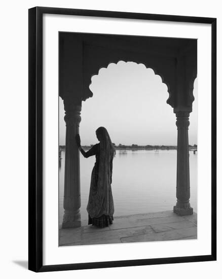 Woman Wearing Sari, Jaisalmer, Rajasthan, India-Doug Pearson-Framed Photographic Print