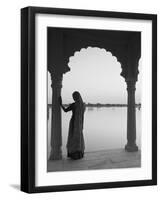 Woman Wearing Sari, Jaisalmer, Rajasthan, India-Doug Pearson-Framed Photographic Print