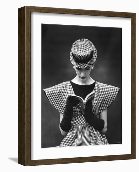 Woman Wearing Wide Shoulder Fashion Look-Nina Leen-Framed Photographic Print