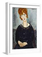 Woman with a Necklace, 1910-Amedeo Modigliani-Framed Giclee Print