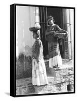 Women in Tehuantepec, Mexico, 1929-Tina Modotti-Framed Stretched Canvas