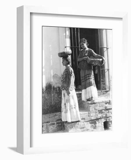 Women in Tehuantepec, Mexico, 1929-Tina Modotti-Framed Giclee Print