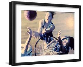 Women's Basketball-null-Framed Premium Photographic Print