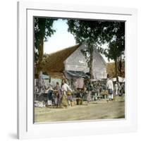 Wonokromo (Island of Java, Indonesia), the Market, around 1900-Leon, Levy et Fils-Framed Photographic Print
