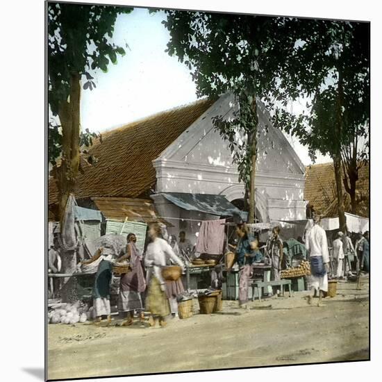 Wonokromo (Island of Java, Indonesia), the Market, around 1900-Leon, Levy et Fils-Mounted Photographic Print