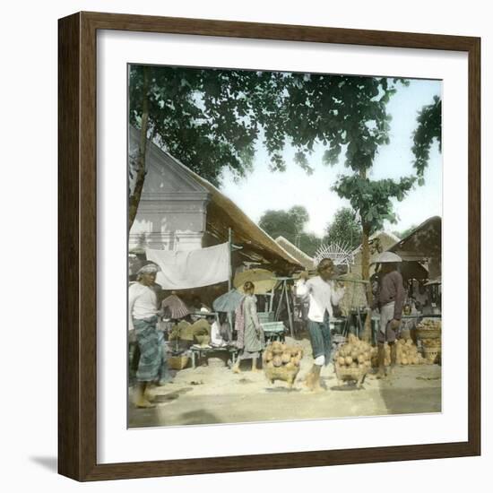 Wonokromo (Island of Java, Indonesia), the Market, around 1900-Leon, Levy et Fils-Framed Photographic Print