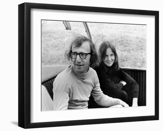 Woody Allen and Diane Keaton SLEEPERS, 1973 directed by Woody Allen (b/w photo)-null-Framed Photo