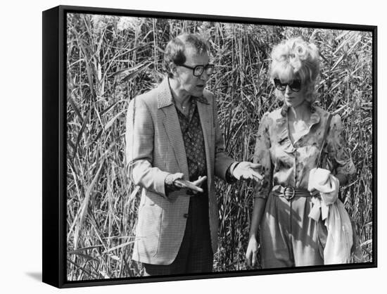 Woody Allen and Mia Farrow BROADWAY DANNY ROSE, 1984 directed by Woody Allen (b/w photo)-null-Framed Stretched Canvas