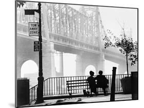 Woody Allen, Diane Keaton, Manhattan, 1979-null-Mounted Photographic Print