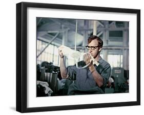 Woody Allen Take the Money and Run 1969 Directed by Woody Allen-null-Framed Photo