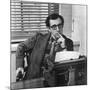 Woody Allen THE FRONT, 1976 directed by MARTIN RITT (b/w photo)-null-Mounted Photo
