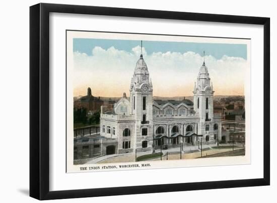 Worcester, Massachusetts - Exterior View of Union Station-Lantern Press-Framed Art Print