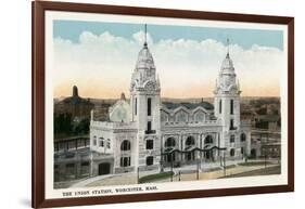 Worcester, Massachusetts - Exterior View of Union Station-Lantern Press-Framed Art Print