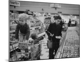 Working Mother Jennie Magill Shopping with Her Children at the Super Market-null-Mounted Photographic Print