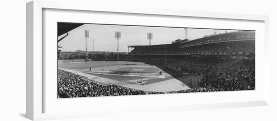 World Series Game Between New York Yankees and Pittsburgh Pirates at Forbes Field-Francis Miller-Framed Premium Photographic Print