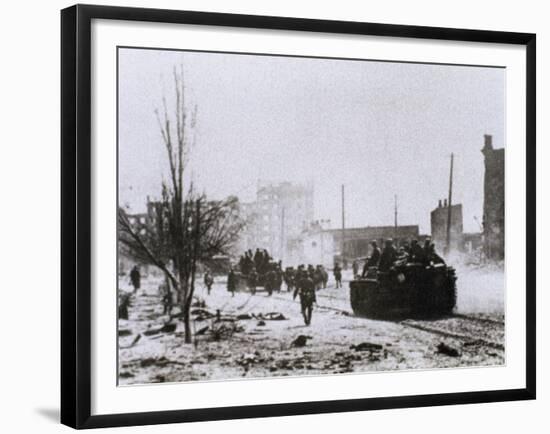 World War II (1939-1945). Battle of Stalingrad. Artillery into the City of Stalingrad. Ussr-null-Framed Giclee Print