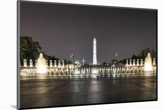 World War Ii Memorial at Night-demerzel21-Mounted Photographic Print