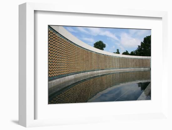 World War II Memorial, Washington DC-Zigi-Framed Photographic Print