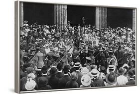 WW1 - Territorials Blessed at St. Pancras Church, London-null-Framed Photographic Print