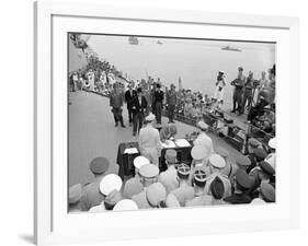 WWII Japan Surrenders 1945-Max Desfor-Framed Photographic Print