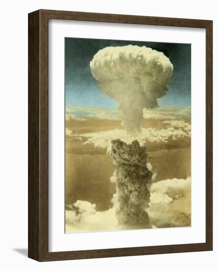 WWII, Nagasaki, August 9, 1945-Science Source-Framed Giclee Print