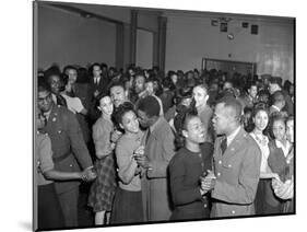 WWII USO New York Dance Party-Robert Kradin-Mounted Photographic Print