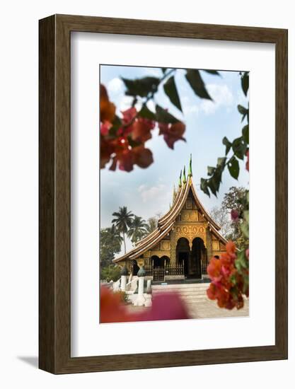 Xieng Thong Monastery, Luang Prabang, Laos, Indochina, Southeast Asia-Jordan Banks-Framed Photographic Print