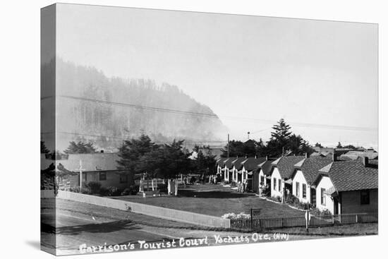 Yachats, Oregon - View of Garrison's Tourist Court-Lantern Press-Stretched Canvas