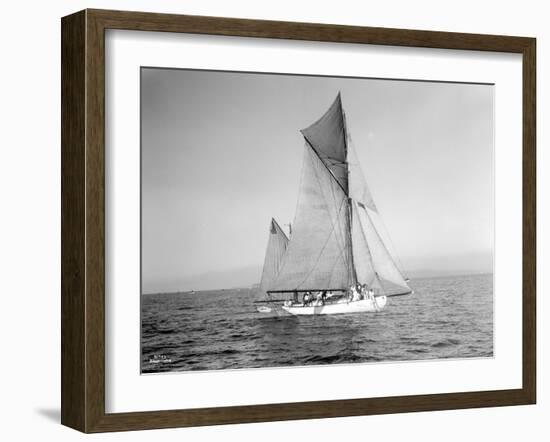 Yachts-Lipton Cup Races, Gwendolin, 1914-Asahel Curtis-Framed Giclee Print