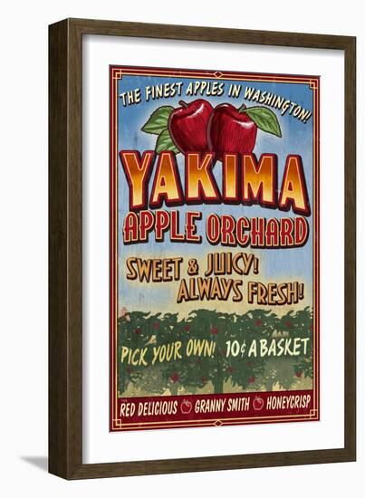 Yakima, Washington - Apple Orchard-Lantern Press-Framed Art Print