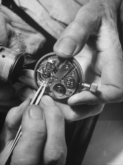 Clock Trainee Watchmaker Watchmaker As A Skilled (Chicago School