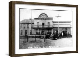 Yampa, Colorado - First Touring Car in Town, Antlers Hotel-Lantern Press-Framed Art Print