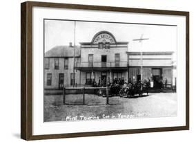 Yampa, Colorado - First Touring Car in Town, Antlers Hotel-Lantern Press-Framed Art Print