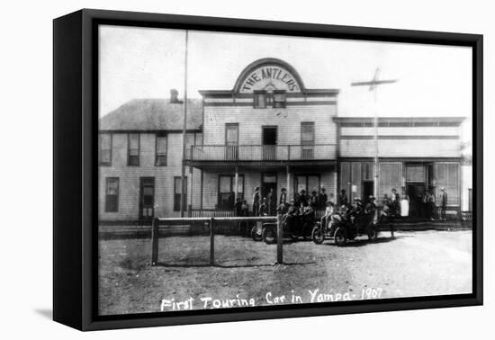 Yampa, Colorado - First Touring Car in Town, Antlers Hotel-Lantern Press-Framed Stretched Canvas