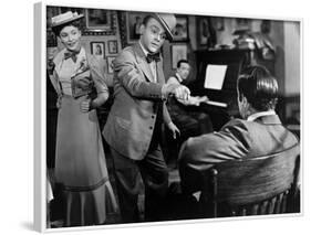 Yankee Doodle Dandy, Joan Leslie, James Cagney, 1942-null-Framed Photo