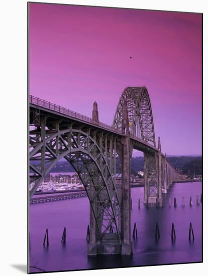 Yaquina Bay Bridge, Newport, Oregon, USA-null-Mounted Premium Photographic Print