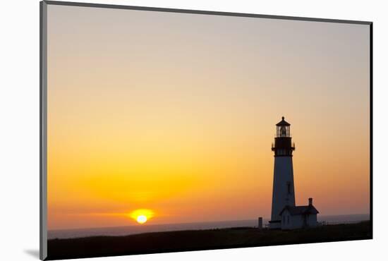 Yaquina Head Lighthouse, 1873, Newport, Oregon, USA-Jamie & Judy Wild-Mounted Photographic Print