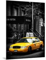 Yellow Taxis, 108 Fifth Avenue, Flatiron, Manhattan, New York City, Black and White Photography-Philippe Hugonnard-Mounted Photographic Print