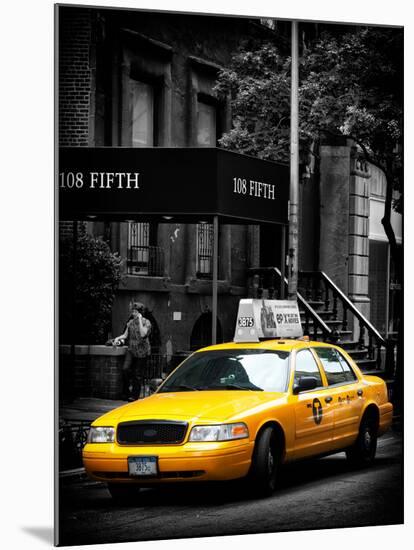 Yellow Taxis, 108 Fifth Avenue, Flatiron, Manhattan, New York City, Black and White Photography-Philippe Hugonnard-Mounted Premium Photographic Print