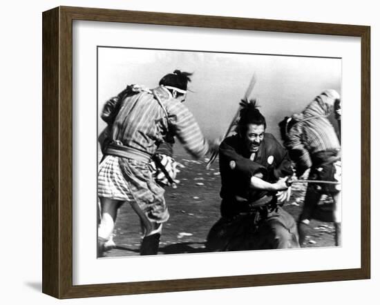 Yojimbo, Toshiro Mifune, 1961-null-Framed Photo