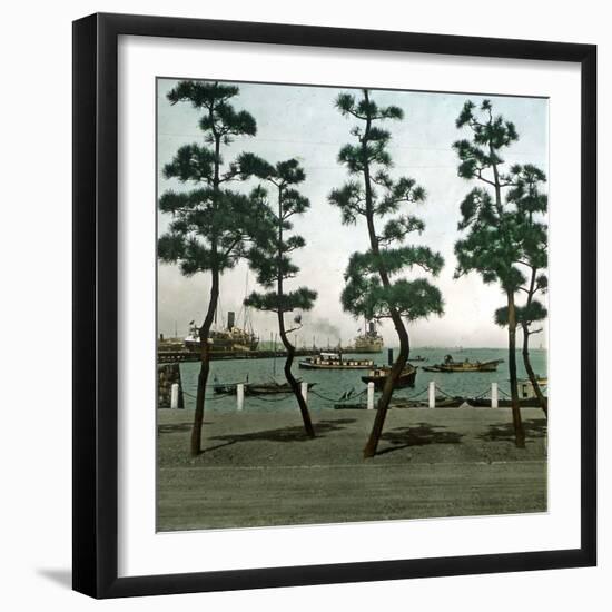 Yokohama (Japan), the Seaside, 1900-1905-Leon, Levy et Fils-Framed Photographic Print