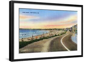 York, Maine - View of the Long Sands at York Beach-Lantern Press-Framed Art Print