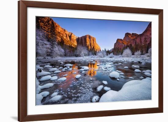 yosemite-1-Lincoln Harrison-Framed Photo