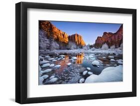 yosemite-1-Lincoln Harrison-Framed Photo